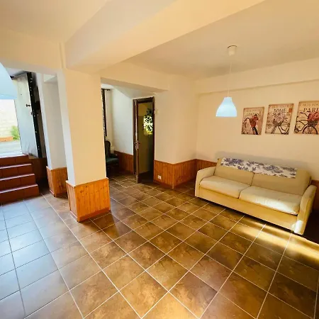 Casa Vacanza Abbazia Sulmona Parco Della Majella Holiday home